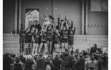 CHAMPIONNE